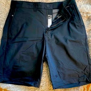 EUC Travis Mathew black golf shorts
